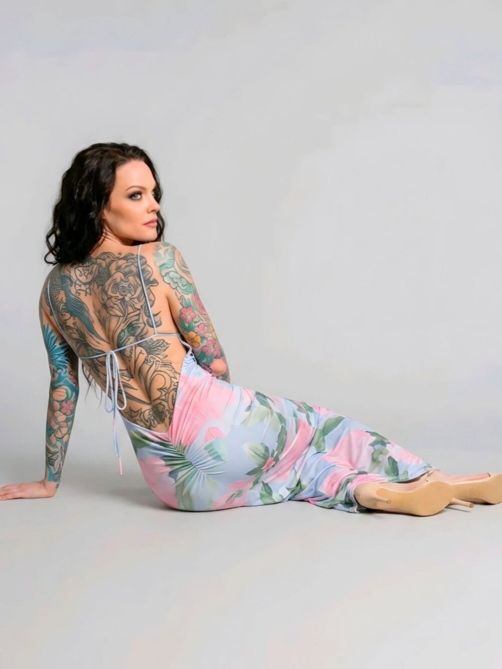 Windsor Luxe ✦ Open Back Maxi Gown ✦ Blooming Mirage Floral Cowl Neck Tie-Back S